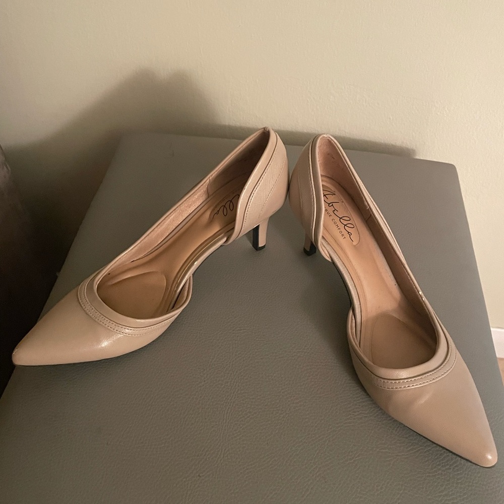 Nude Tan Classy Heels